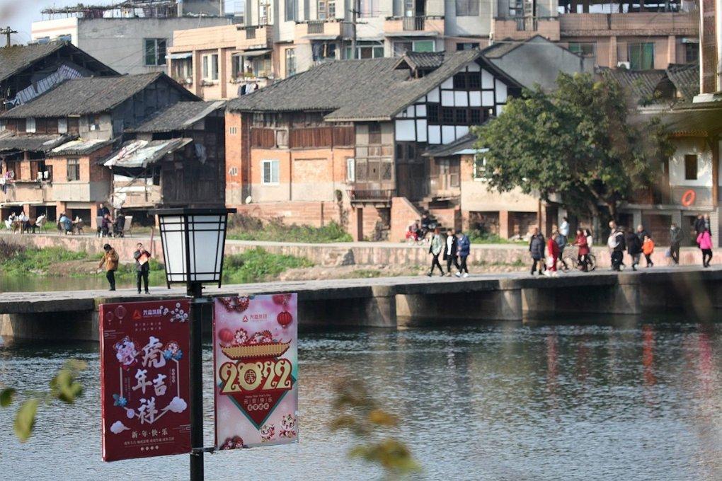 关晓彤鹿晗感情稳定，羡煞旁人，他们会结婚吗？游戏画面